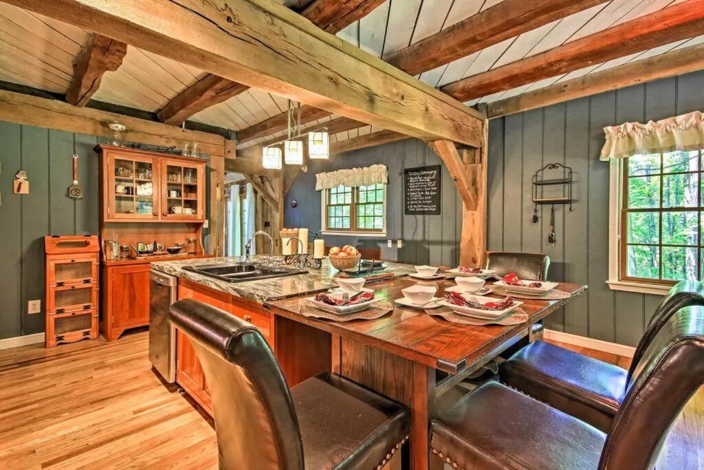 Bear'S Eye View - Mountain Retreat W/ Hot Tub! Villa Acme Exteriör bild