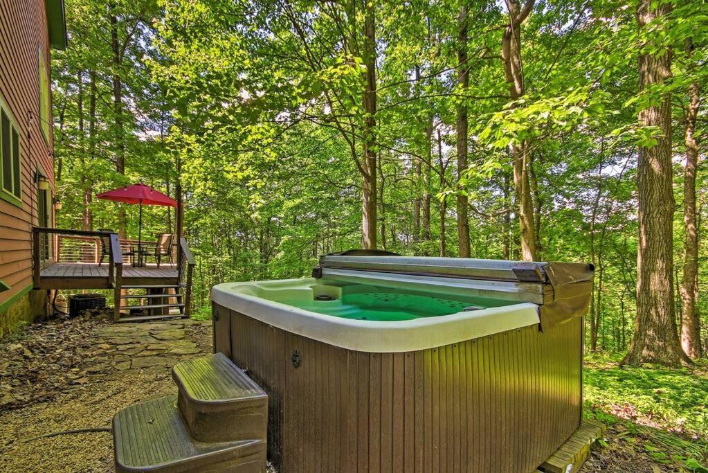 Bear'S Eye View - Mountain Retreat W/ Hot Tub! Villa Acme Exteriör bild